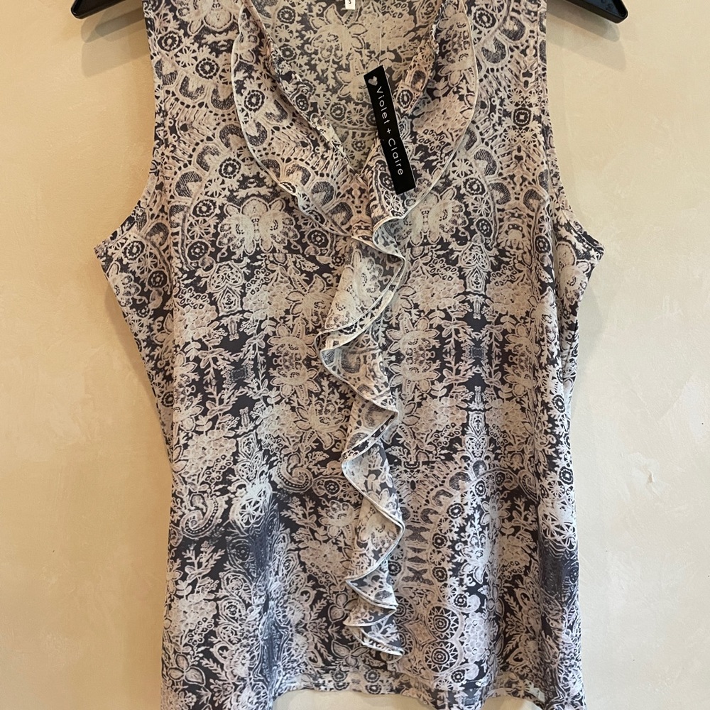 New with Tags Violet and Claire S Soft ruffles sleeveless top. Grey and Cream